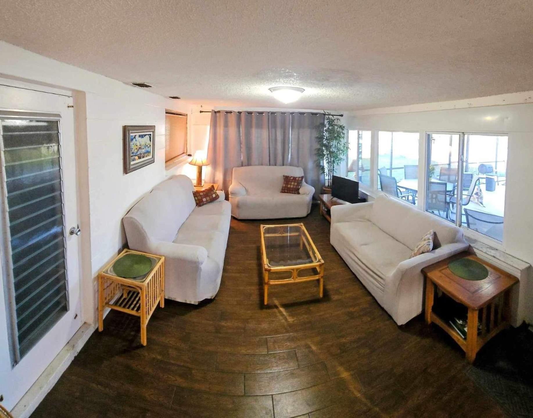 הוילה ניו פורט ריצ'י Private Tropical Waterfront Sanctuary W Pool, Hot Tub & An Island! Pet Friendly מראה חיצוני תמונה