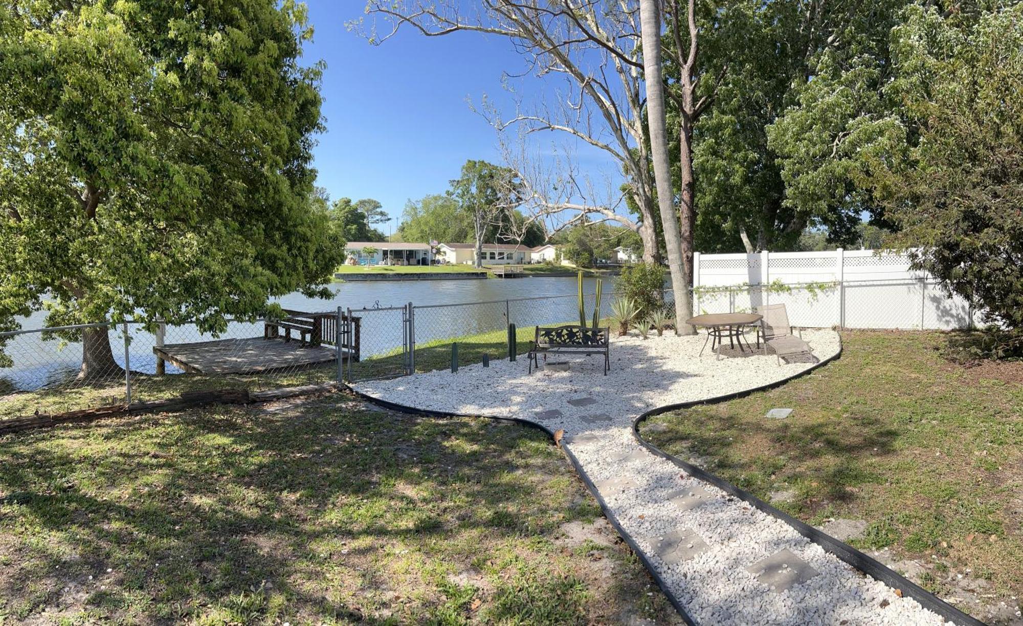 הוילה ניו פורט ריצ'י Private Tropical Waterfront Sanctuary W Pool, Hot Tub & An Island! Pet Friendly מראה חיצוני תמונה
